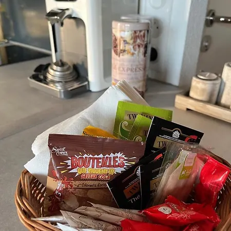 Chouett'appart Proche Frontieres Apartment *